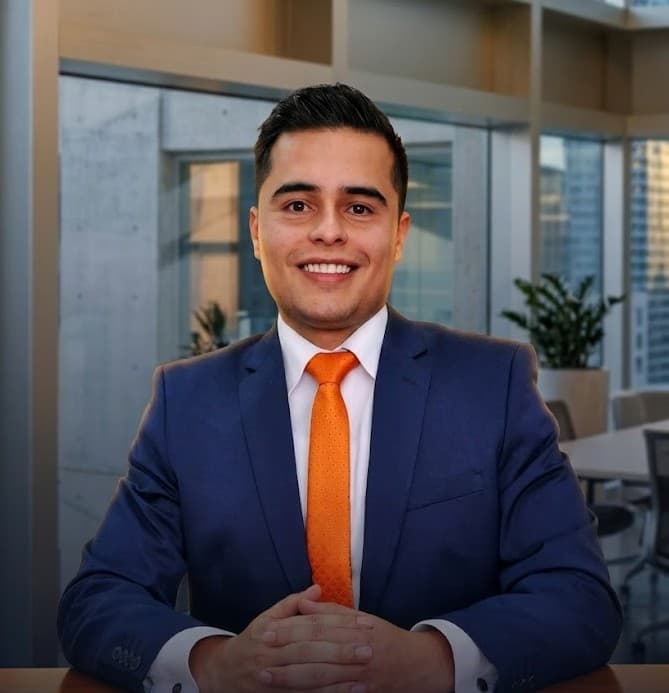 Christian Miguel, Assurance Senior Manager at Deloitte